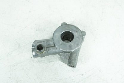 2008 - 2016 Harley-Davidson Dyna Wide Glide Twin Cam Engine Oil Pump Cover 26277-06 26277-06