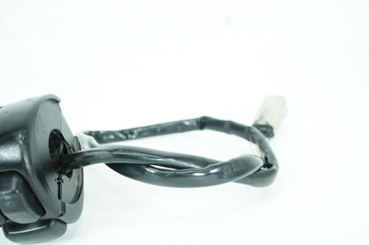 2004 - 2013 Harley-Davidson Sportster Low Left Turn Signal Headlight Switches Controls 71598-00
