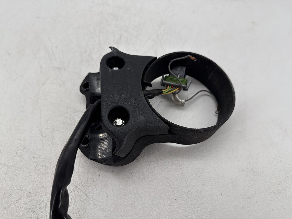 07 Harley Dyna Super Glide Speedometer Holder Bracket Mount Bezel Black Wrinkle