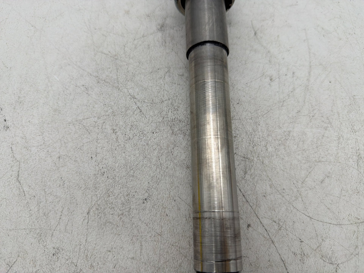 2005 Harley Dyna Super Glide Custom FXDC OEM Front Wheel Axle Bolt Shaft