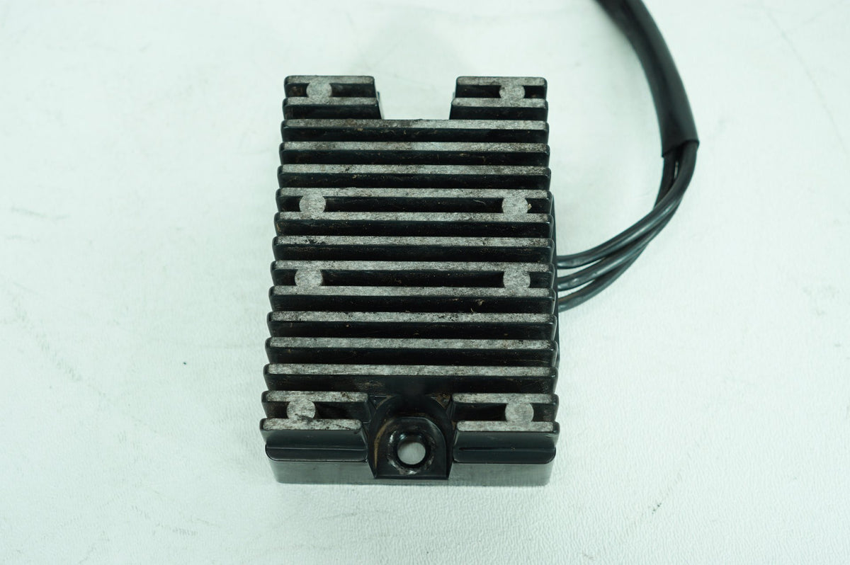 2003 Harley Sportster XL1200 C Custom OEM Voltage Regulator Rectifier