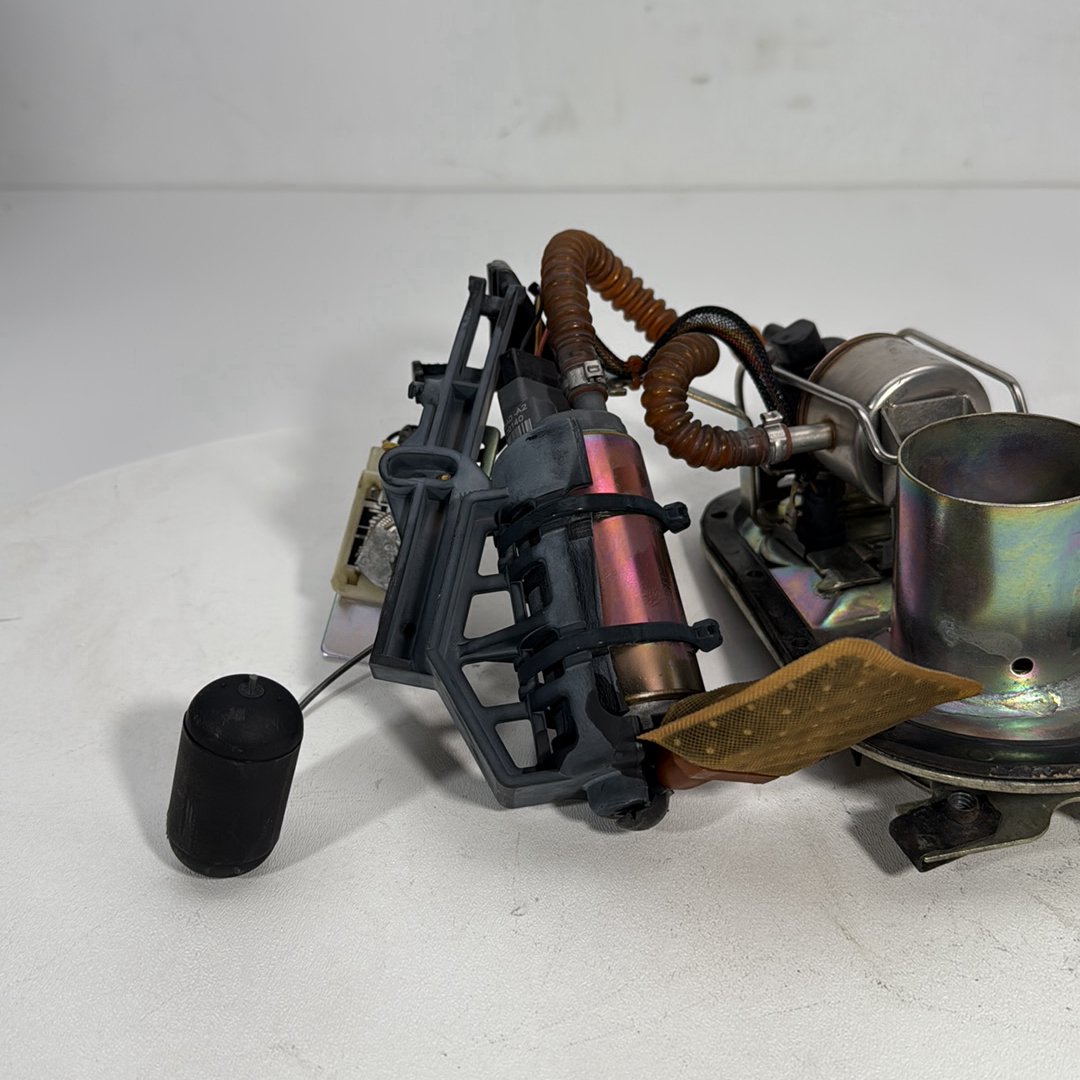 1999 - 2006 Harley-Davidson Touring Electra Glide Ultra Gas Gasoline Fuel Petrol Pump Sending 62897-01B