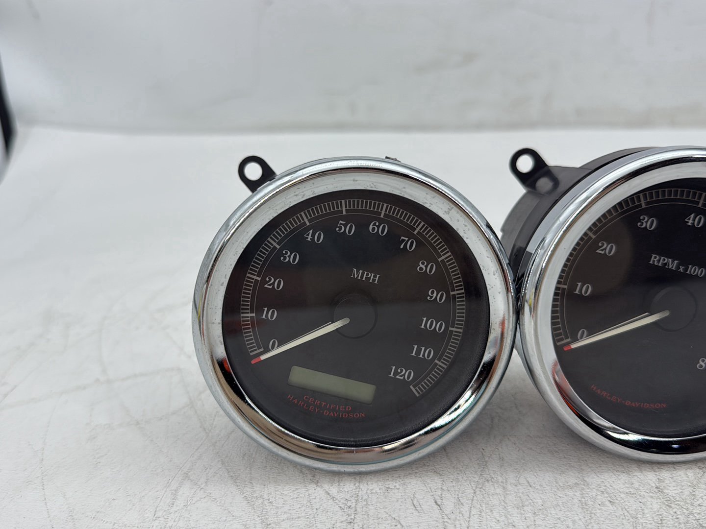 2005 Harley Electra Glide Touring Ultra FLHTCUI OEM Air Oil Volt Fuel Tacho Speedo Gauges