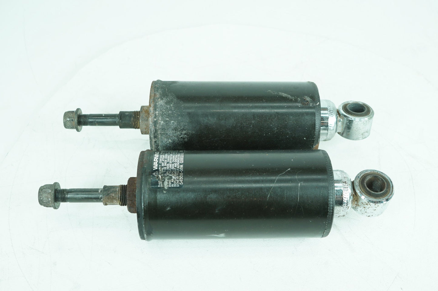2000 - 2006 Harley-Davidson Softail Fat Boy Rear Left Right Shock Absorbers 54508-00B