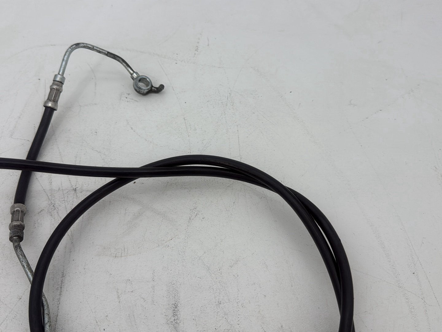 2011 Harley Electra Glide Ultra FLHTK OEM Front Brake Hose Line Pipe ABS