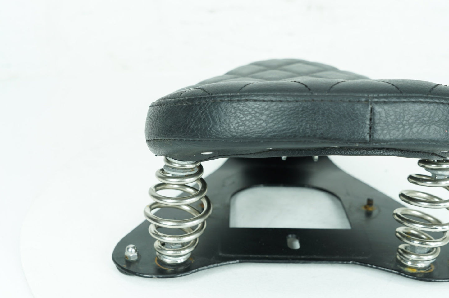 2004 - 2022 Harley-Davidson Sportster Nightster Rider Driver Solo Seat Pillion SWESGI