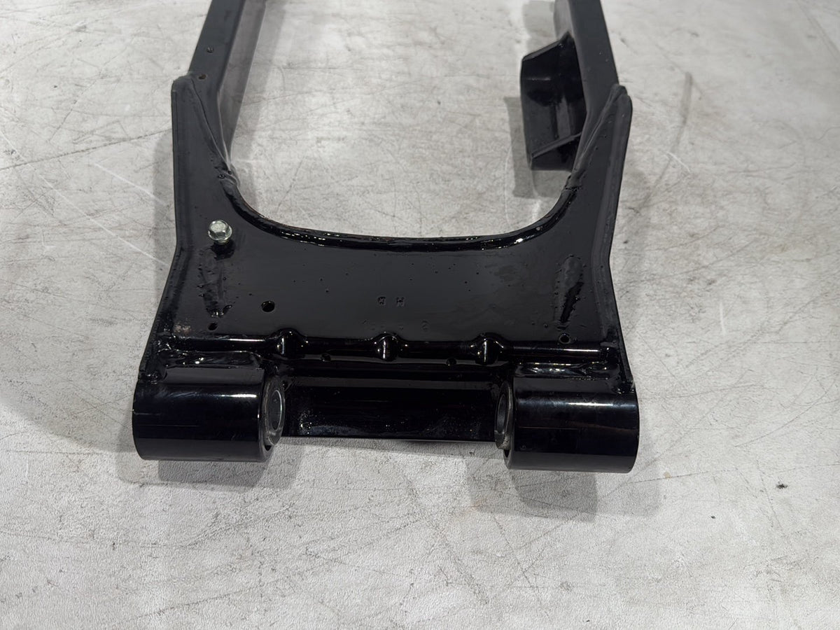 2007 Harley Street Glide Touring FLHX OEM Rear Fork Swingarm Swing Arm
