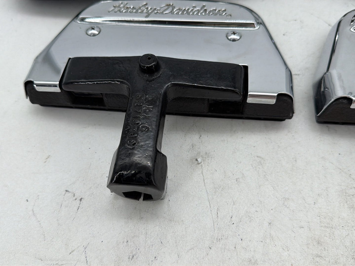 1992 Harley Electra Glide Touring Left Right Driver & Pass Floorboard Foot Rest