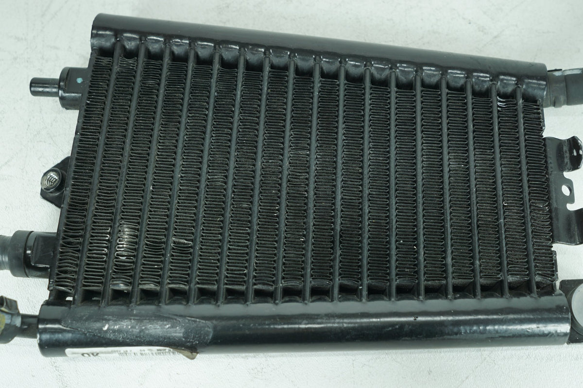 18 Harley Softail FXBB Street Bob OEM Oil Cooling Cooler Core Radiator 62700191