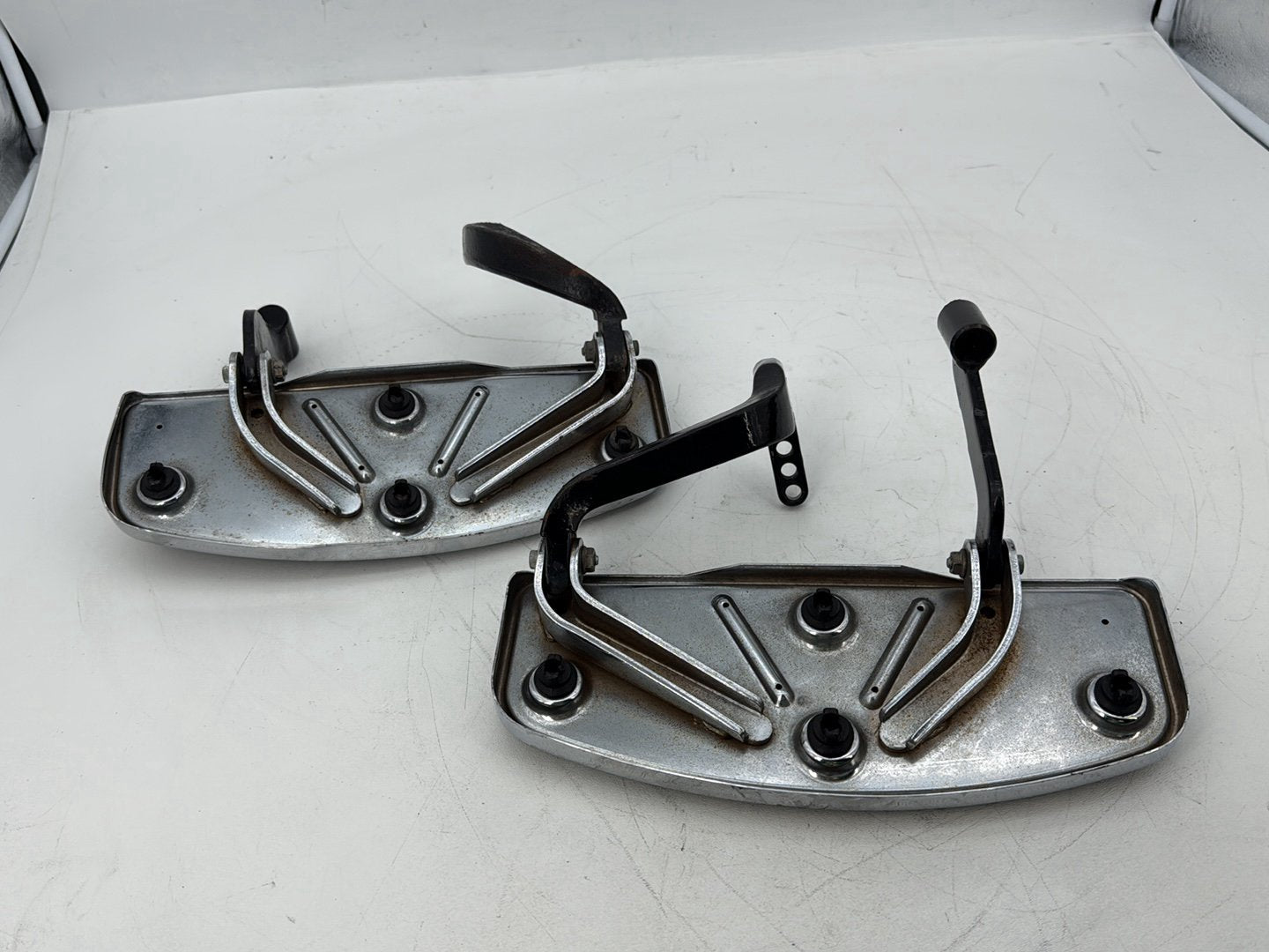 2007 - 2012 Harley-Davidson Touring Electra Glide Ultra Left Right Driver Floorboard Foot Rest 50621-06