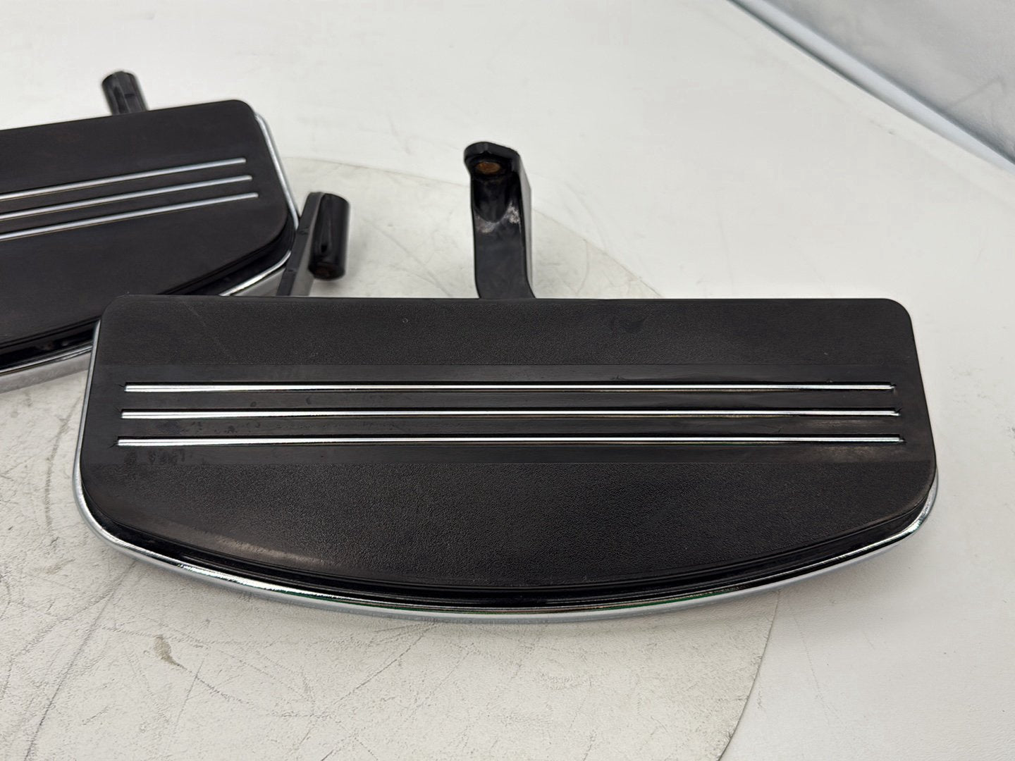 2007 - 2016 Harley-Davidson Touring Electra Glide Ultra Left Right Driver Floorboard Foot Rest