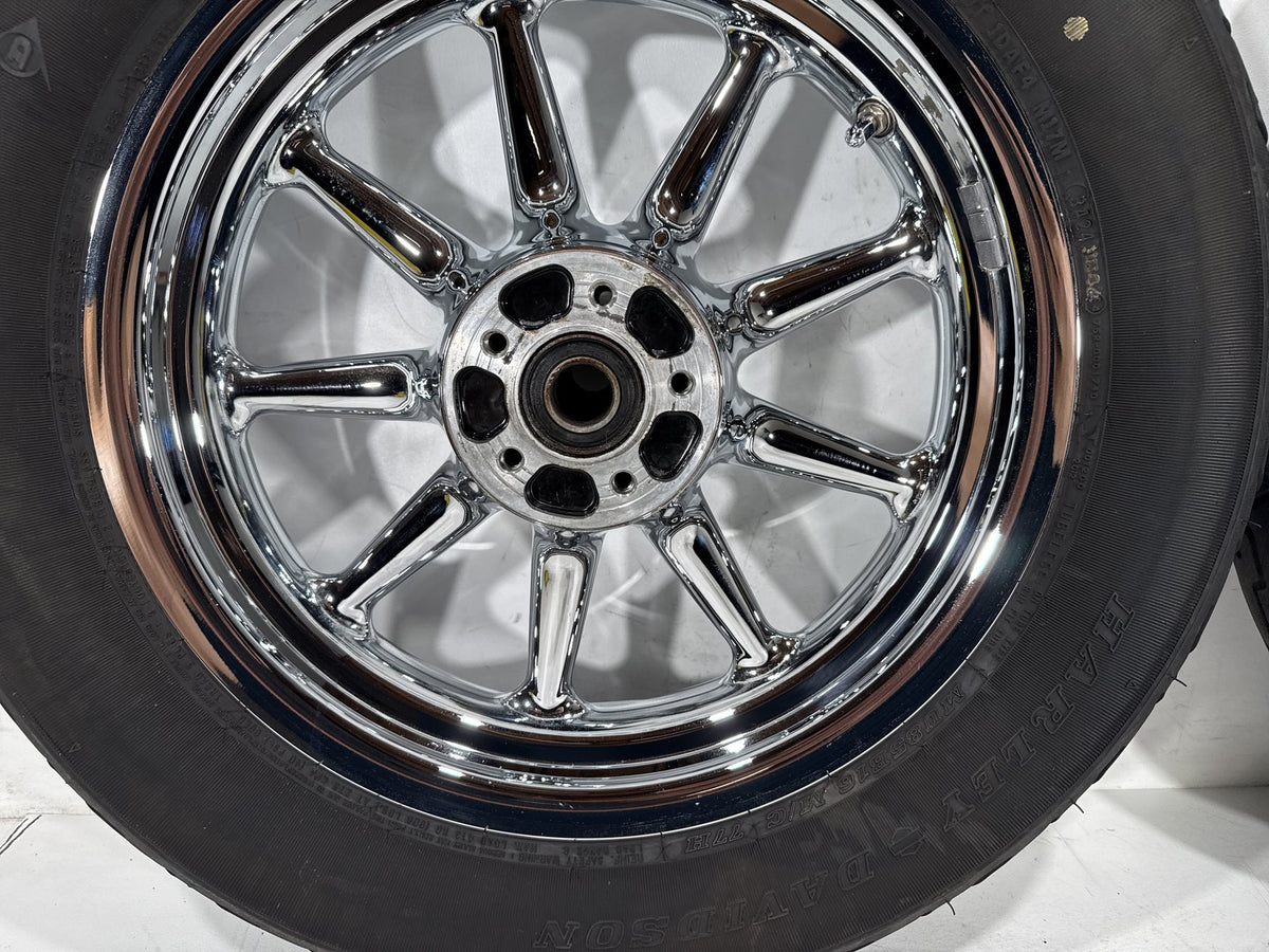 2007 Harley Electra Glide Touring CVO OEM Front & Rear Wheel Rim Tire 16" CHROME