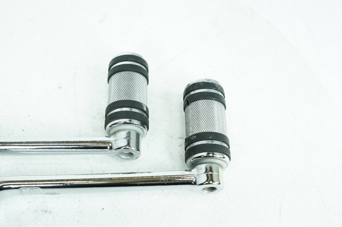 2007 - 2012 Harley-Davidson Softail Deluxe Gear Shifter Lever Pedal Pedals 33895-82C