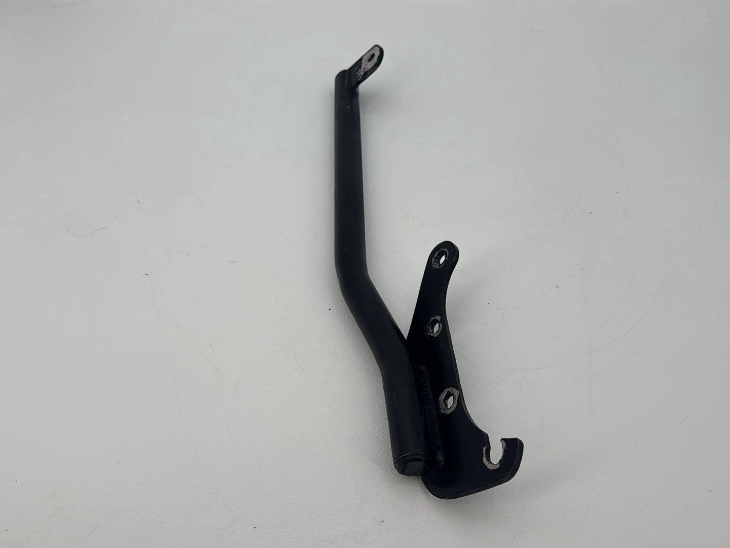 1999 - 2006 Harley-Davidson Dyna Low Rider Exhaust System Support Bracket Holder 65674-95