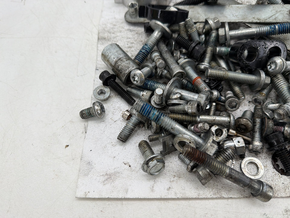 2020 Harley Softail Standard FXST OEM Hardware Bolts Nuts & Brackets