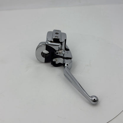 2007 - 2012 Harley-Davidson Touring Street Glide Front Right Brake Lever Master Cylinder  	45105-05A