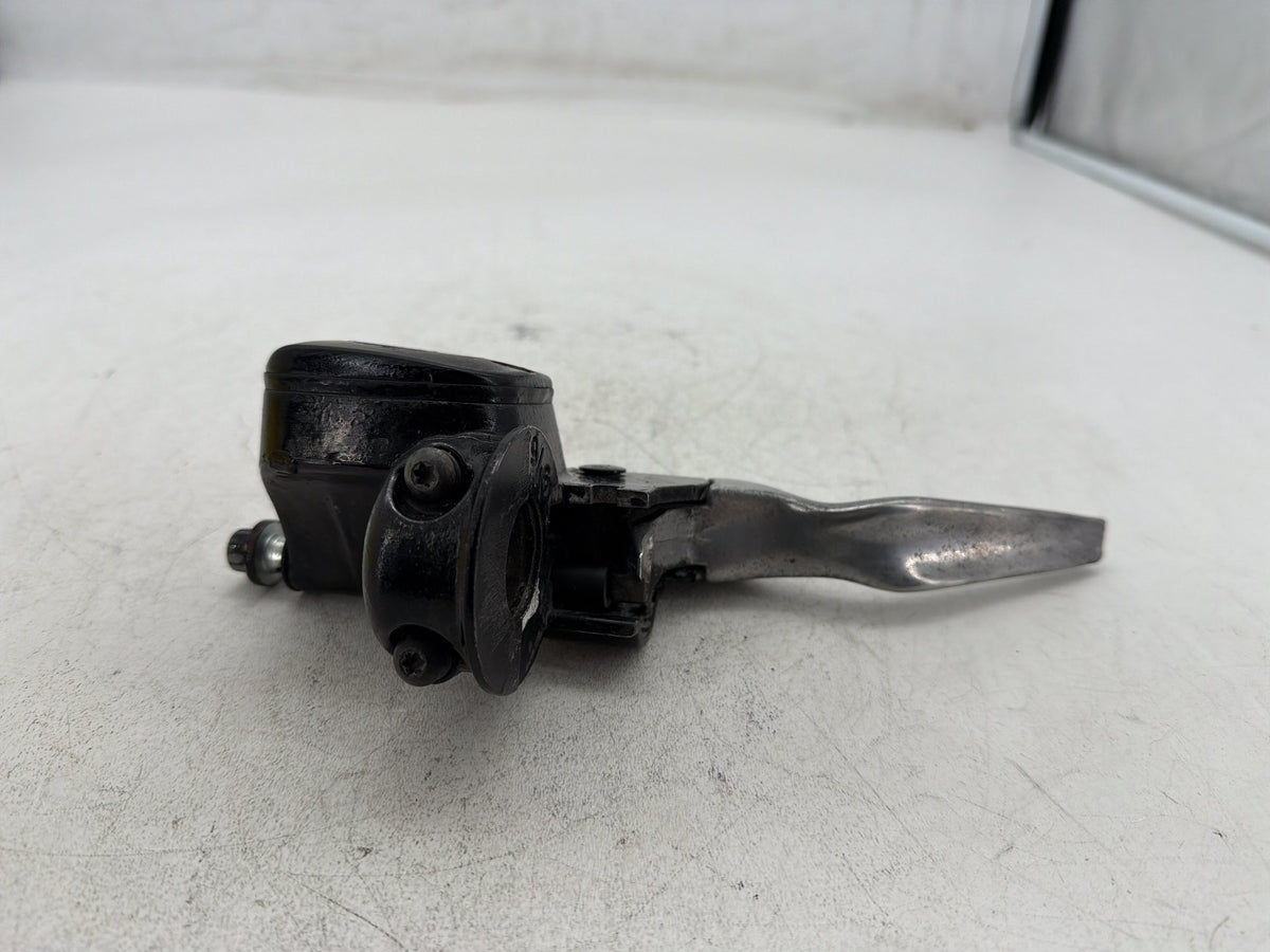 2002 Harley Heritage Softail Classic OEM Front Right Brake Lever Master Cylinder