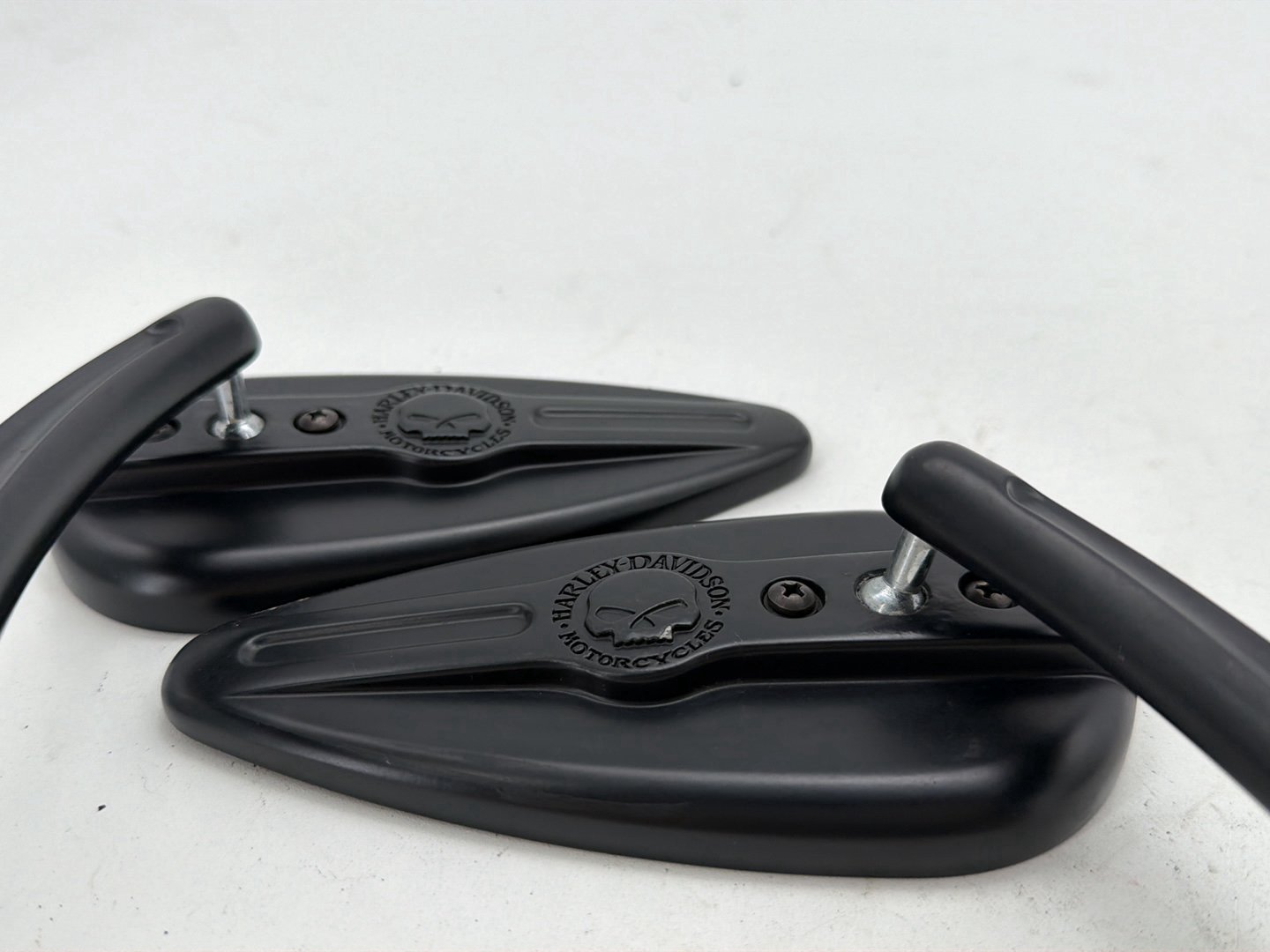 2008 Harley Dyna Fat Bob FXDF OEM Left Right Rear View Mirror Willie G SKULL