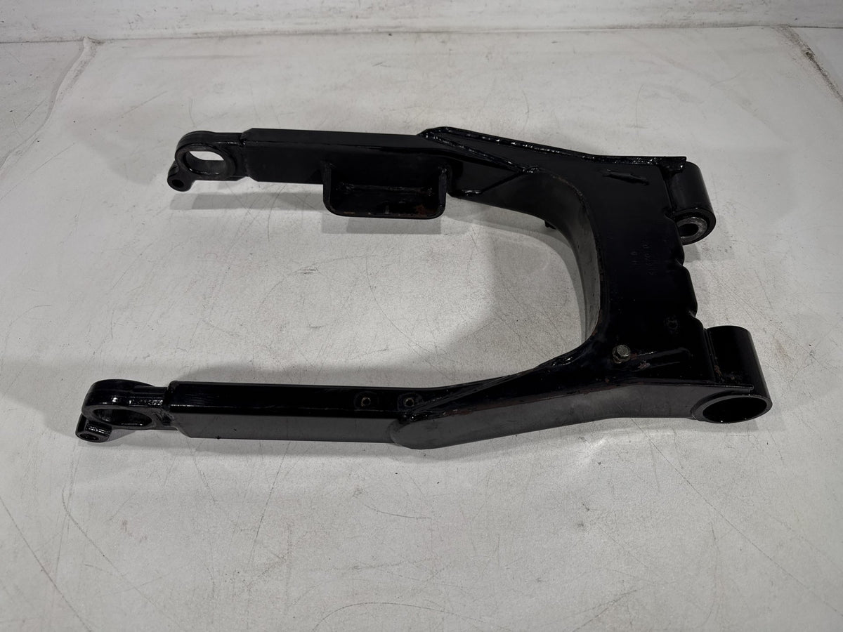 2002 Harley Electra Glide Touring Classic OEM Rear Fork Swingarm Swing Arm