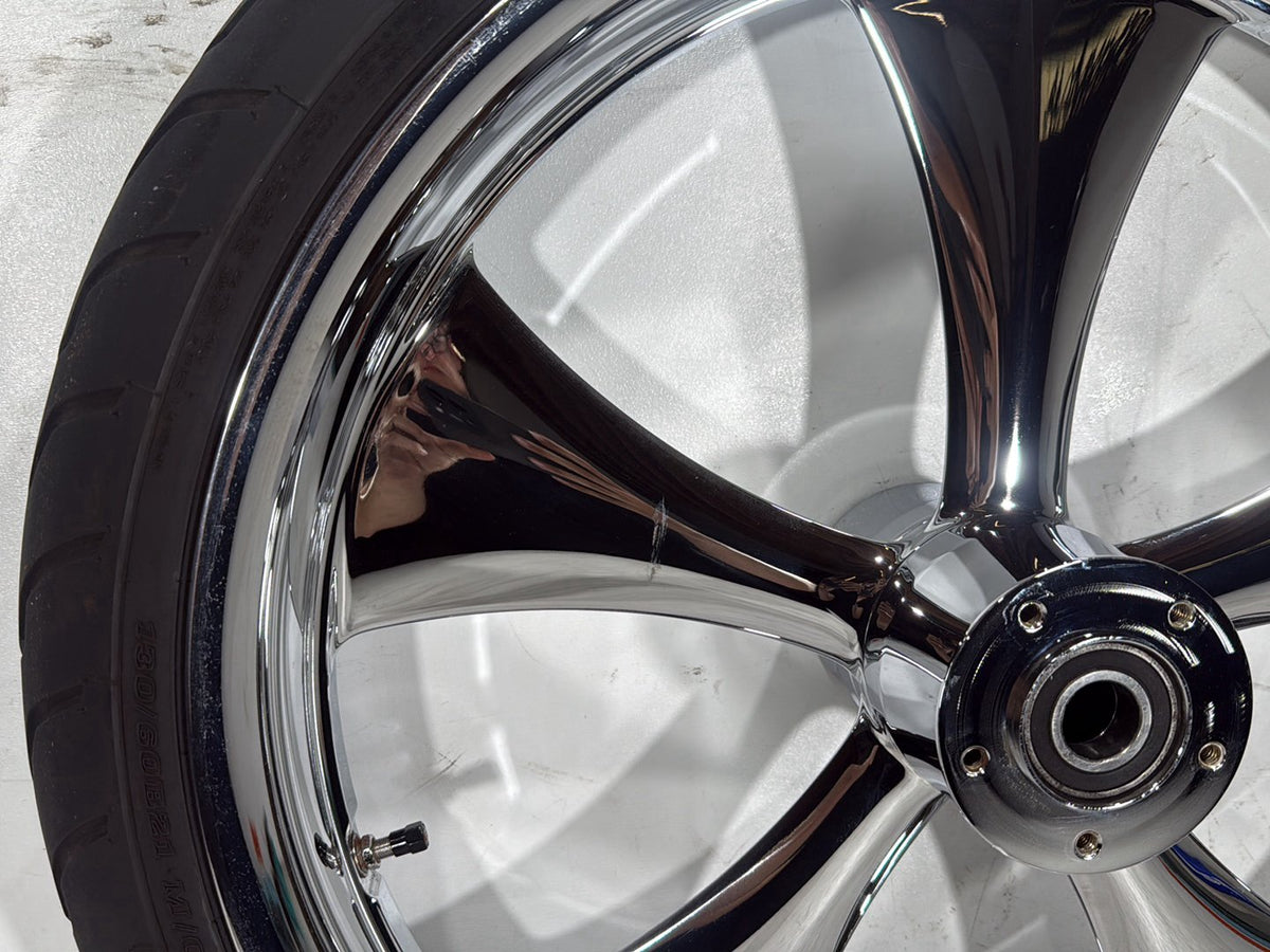 2007 Harley Street Glide Touring FLHX OEM Front Wheel Rim Tire