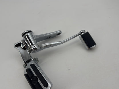 1999 - 2006 Harley-Davidson Dyna Wide Glide Left Driver Foot Controls Peg Rest  	33693-93