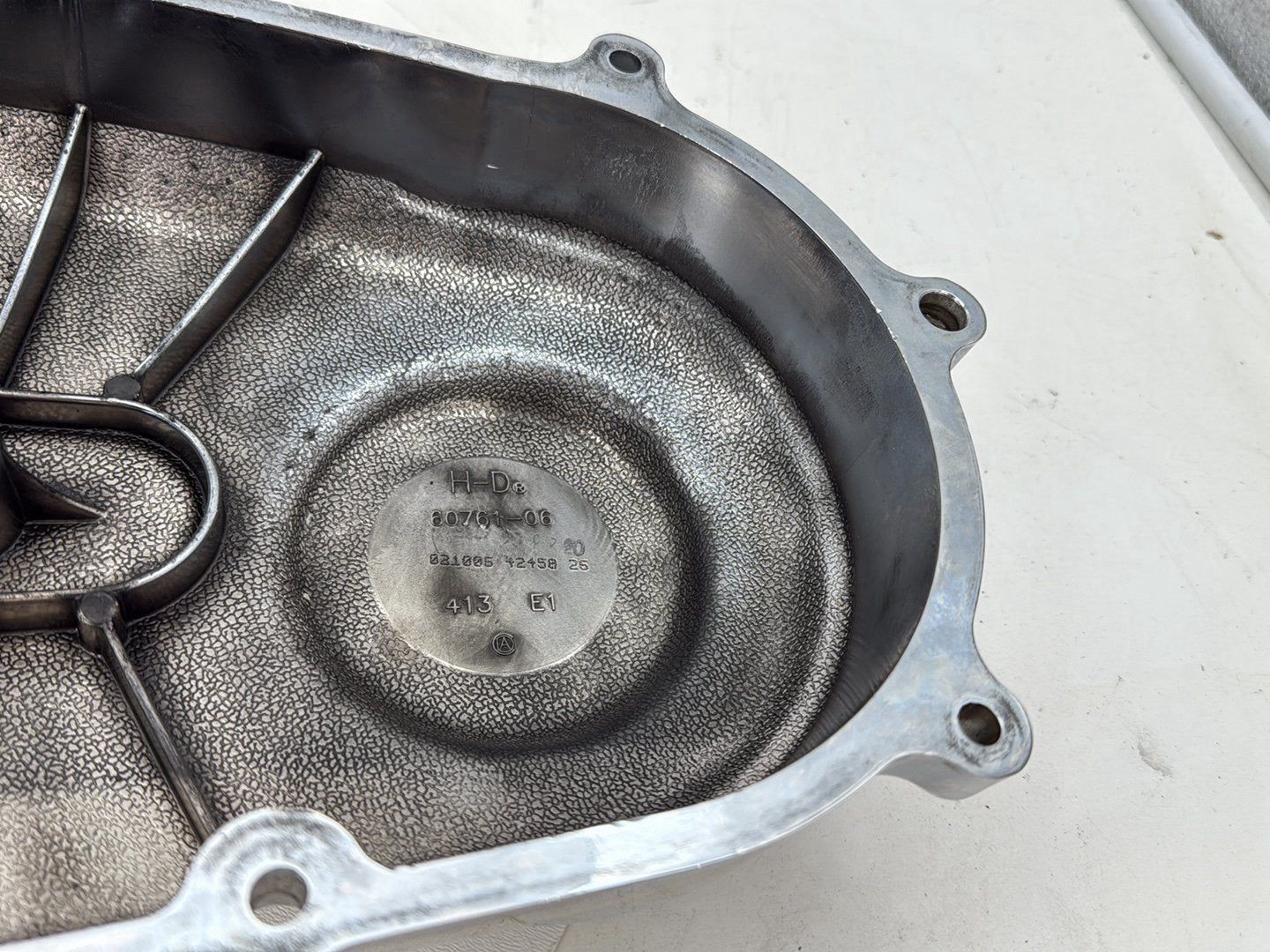 2006 Harley Dyna Super Glide Custom FXDCI OEM Outer Primary Clutch Cover