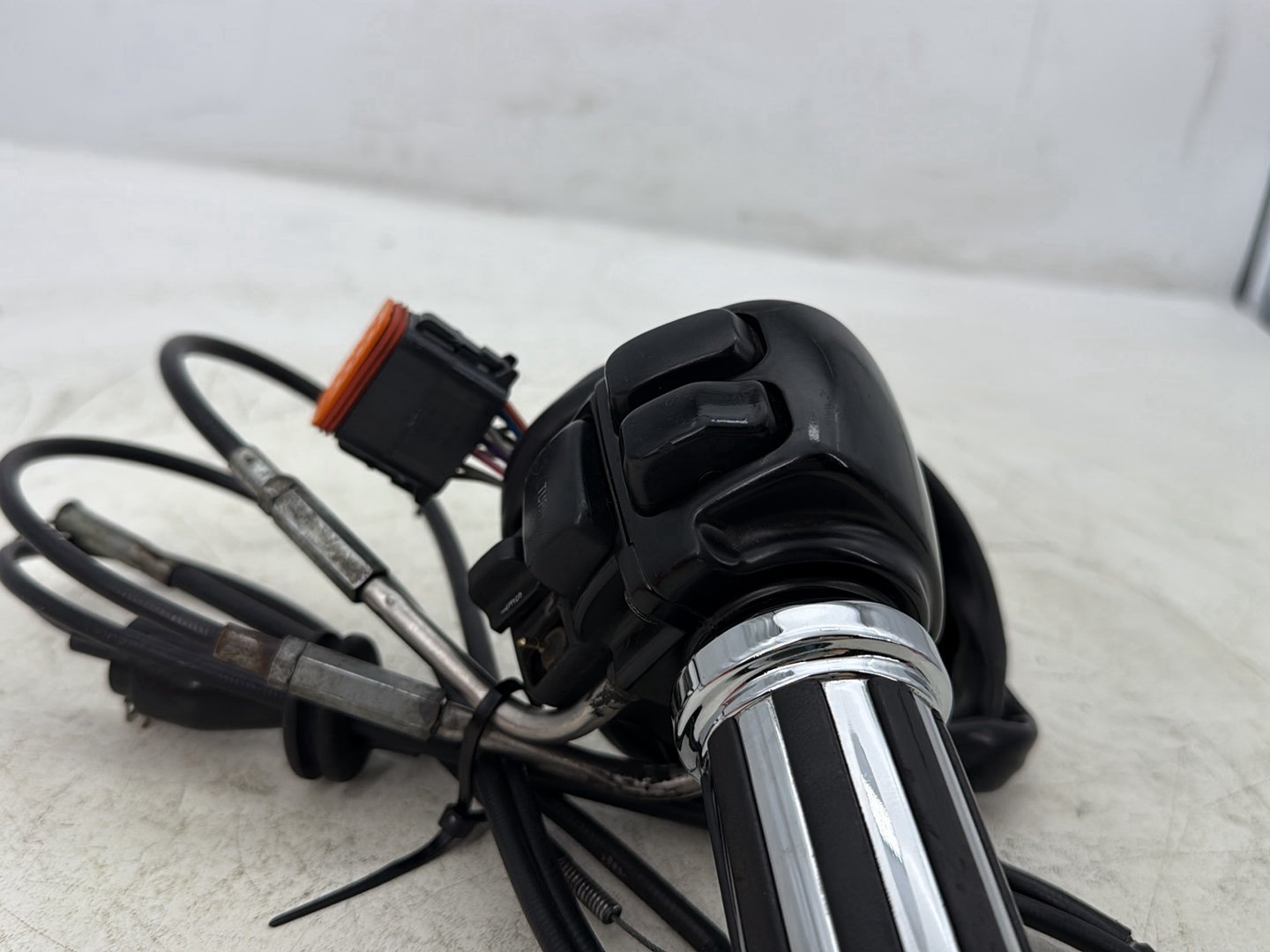 1998 Harley Touring FLHTCUI Electra Glide Ultra OEM Right Engine Start Kill Switches Controls