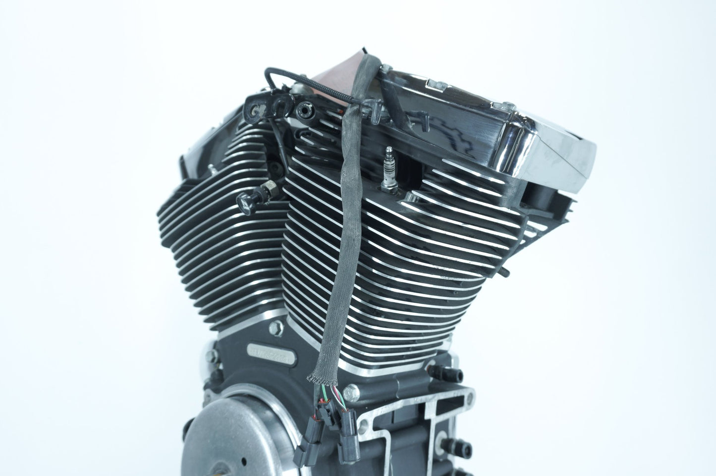 1999 - 2006 Harley-Davidson Dyna Wide Glide CARB Twin Cam 88 Engine Motor  	16165-00