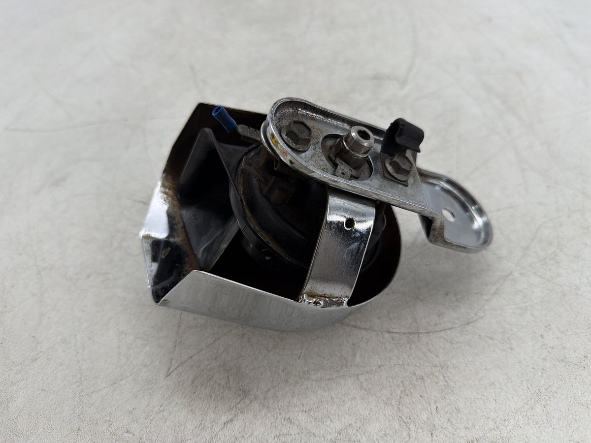 1991 Harley Electra Glide Touring Classic OEM Horn Signal Klaxon Chrome Cover