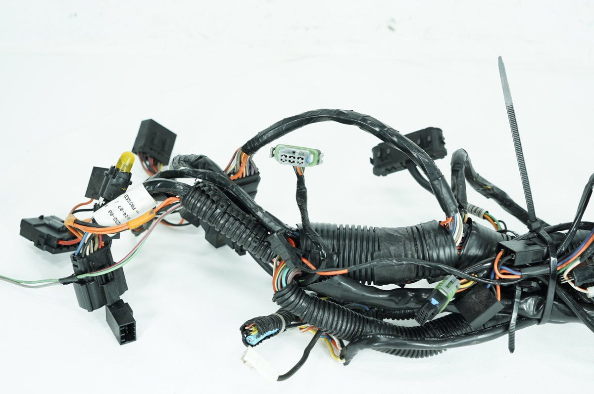 2007 - 2011 Harley-Davidson Touring Electra Ultra Front Sub Wiring Harness Loom Interconnect 70232-08