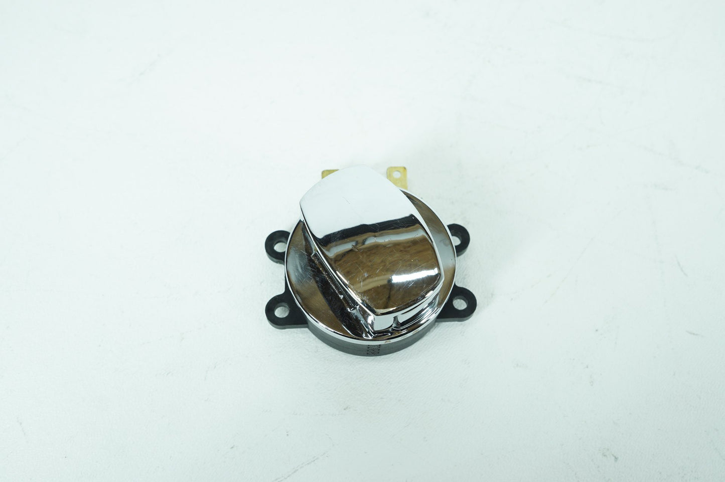 1999 - 2006 Harley-Davidson Softail Heritage Ignition Switch Cylinder Barrel Lockset NOKey 71450-04