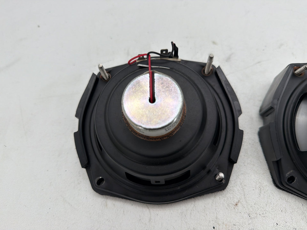 2002 Harley Electra Glide Touring Classic OEM Left Right Sound Audio Speakers