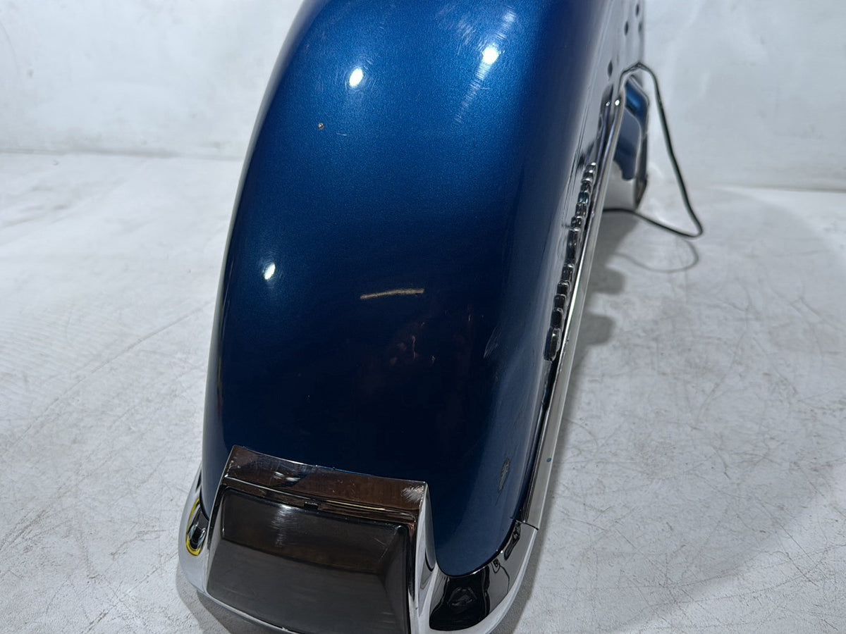 2006 Harley Electra Glide Touring Ultra FLHTCUI OEM Front Wheel Fender Shell Panel