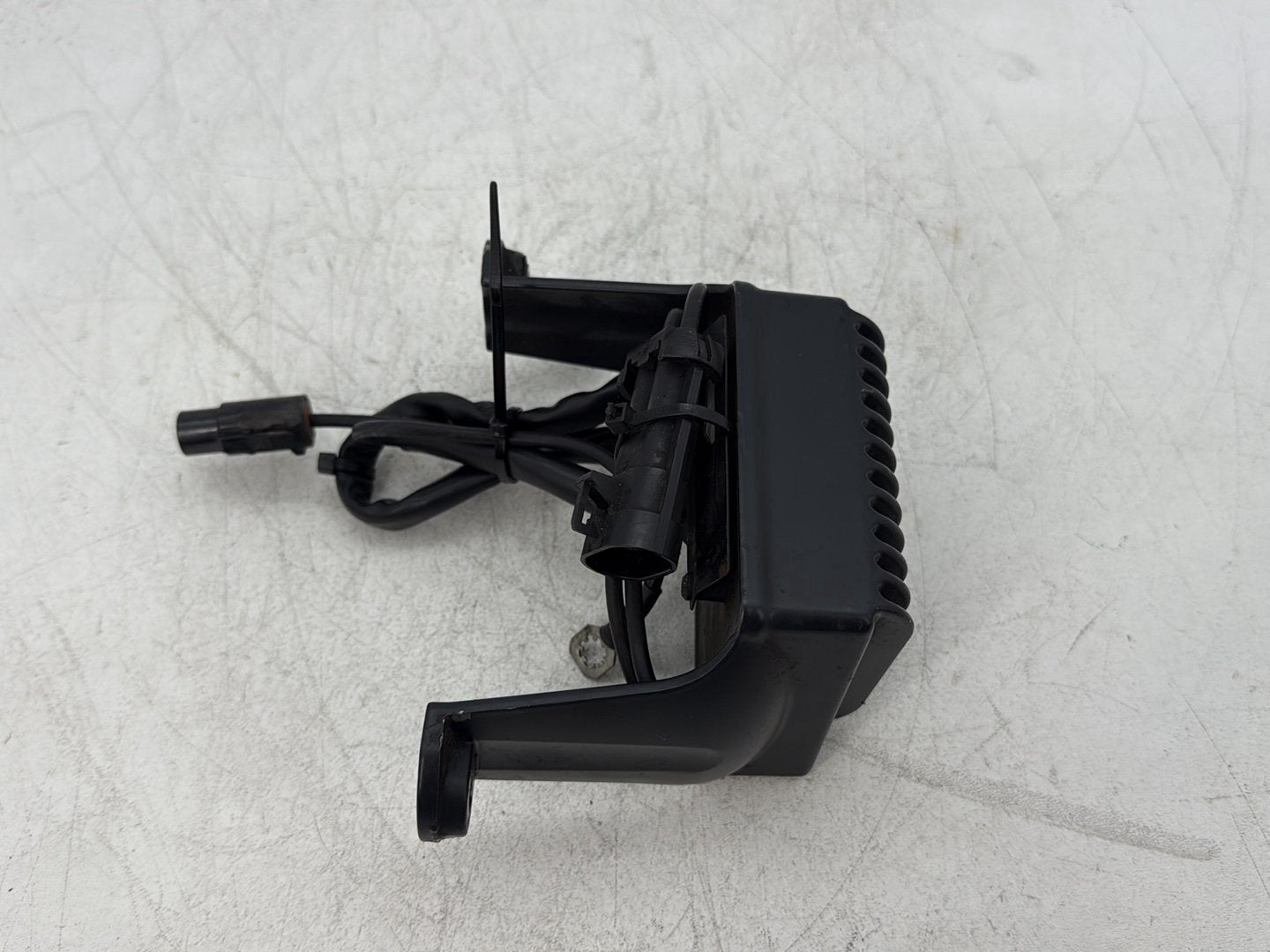 2005 Harley Electra Glide Touring Ultra FLHTCUI OEM Voltage Regulator Rectifier