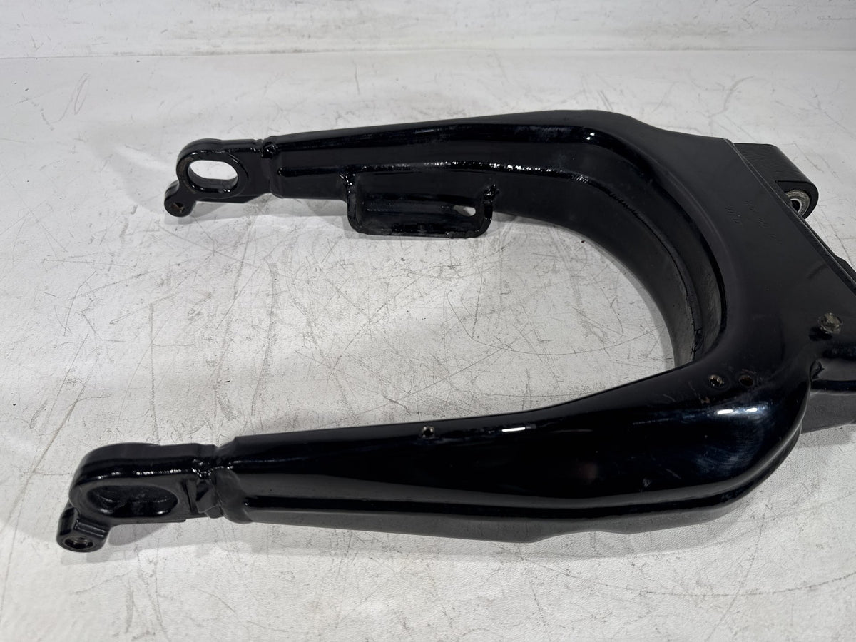 2012 Harley Electra Glide Touring Ultra OEM Rear Fork Swingarm Swing Arm