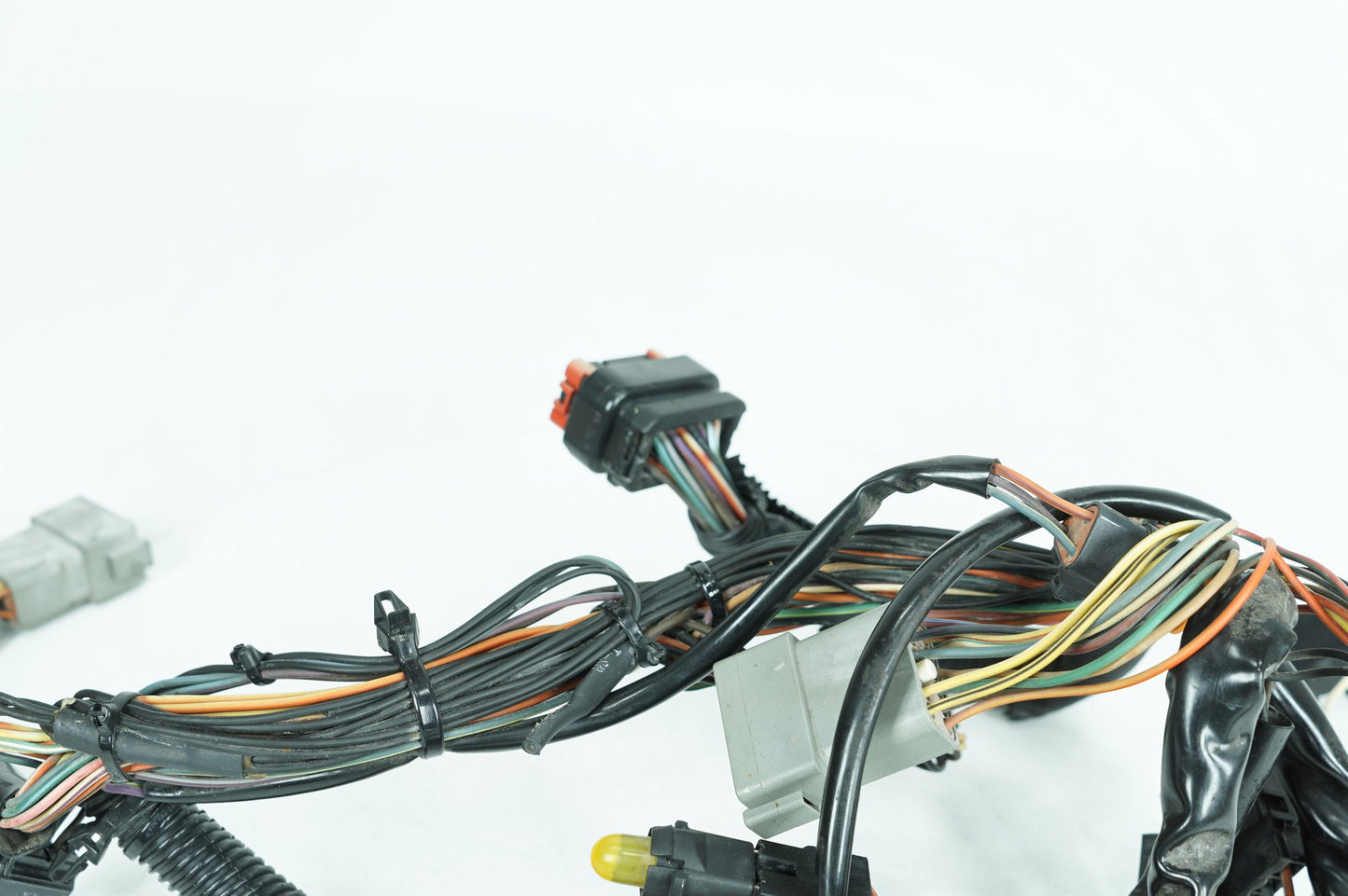 1999 - 2006 Harley-Davidson Touring Electra Glide Classic Front Sub Wiring Harness Loom Interconnect  	70232-03