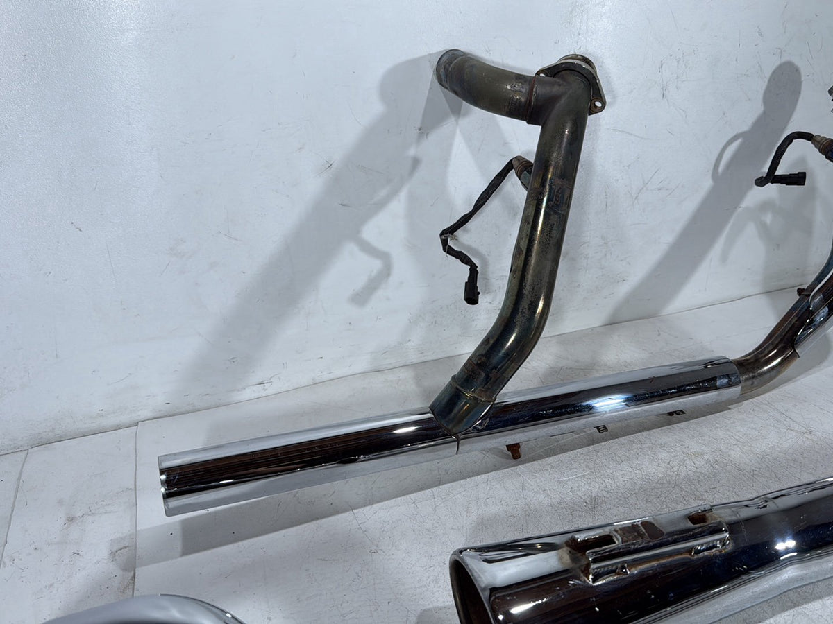 2007 Harley Electra Glide Touring Ultra OEM Exhaust Header Pipes Muffler