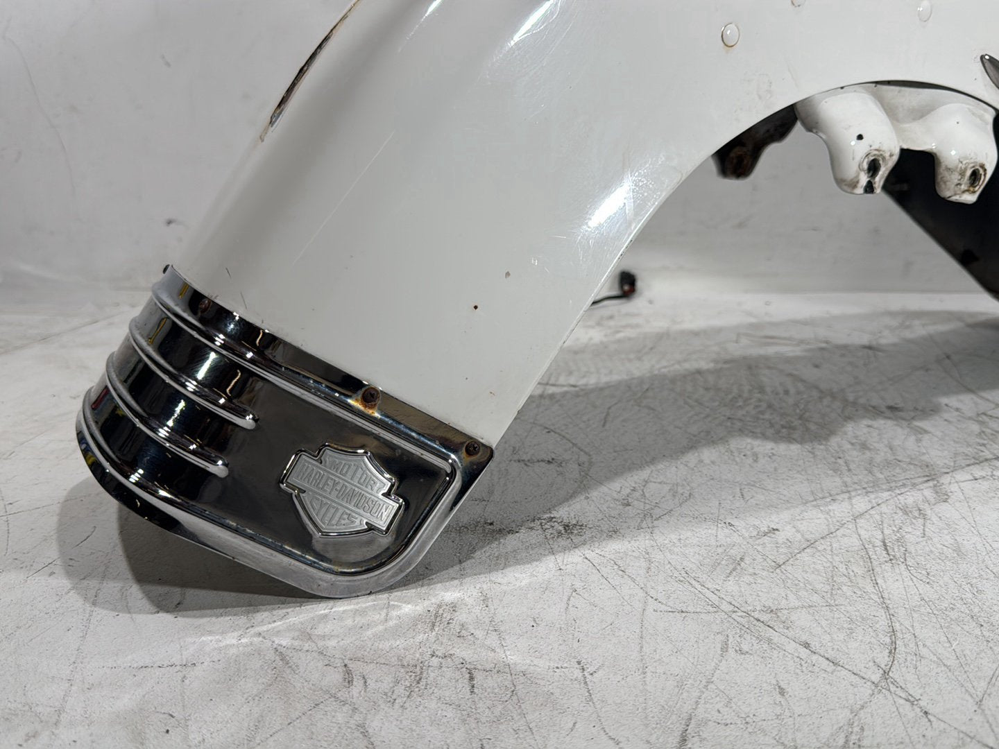 1996 Harley Road King Touring Police FLHPI OEM Front Wheel Fender Shell Panel