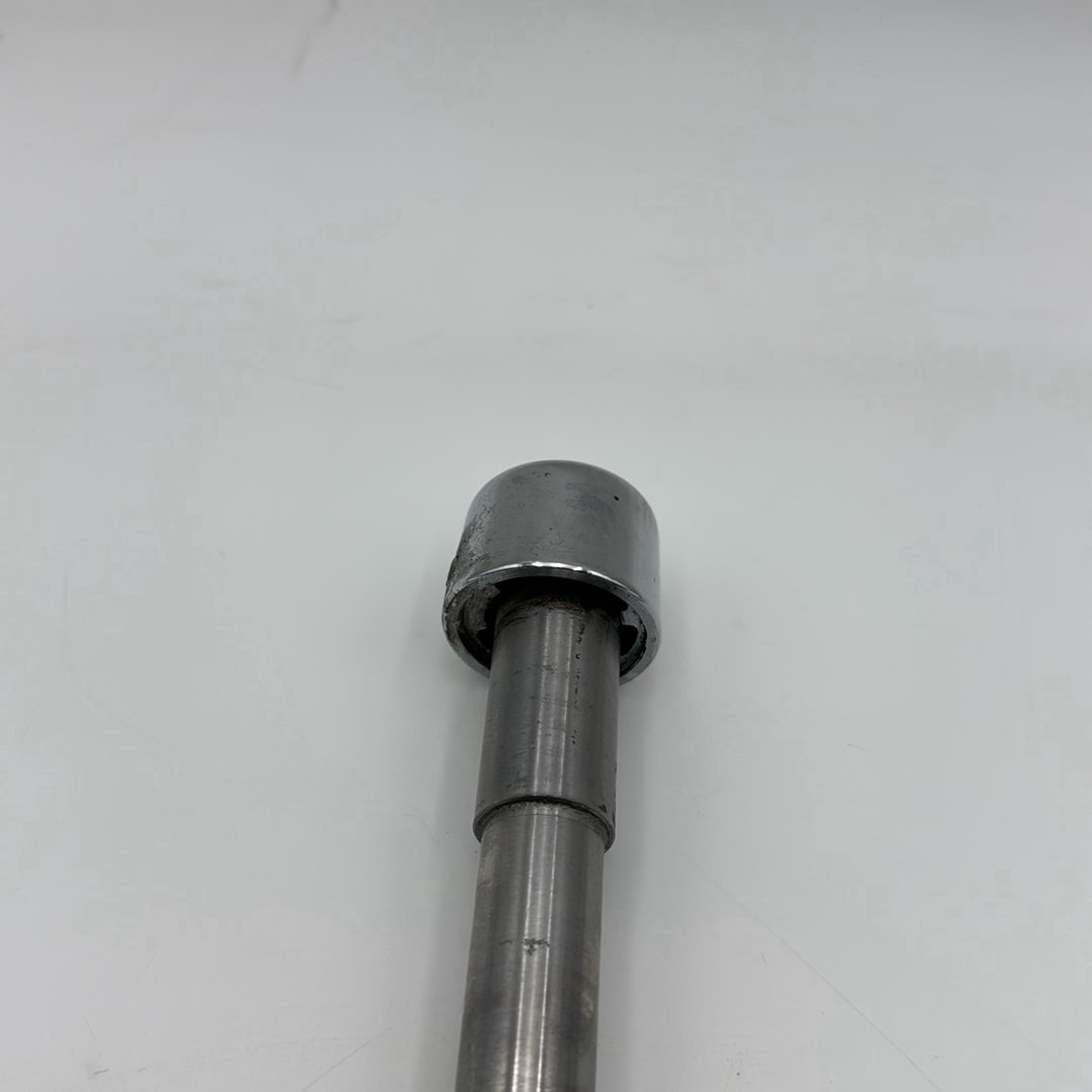 1999 - 2006 Harley-Davidson Softail Night Train Front Wheel Axle Bolt Shaft  	43346-83B