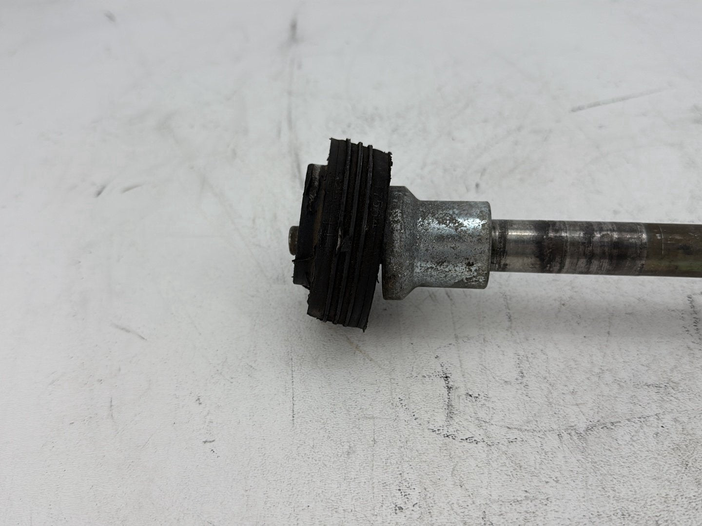 2003 Harley Electra Glide Touring Ultra FLHTCUI OEM Rear Fork Swingarm Pivot Bolt Shaft