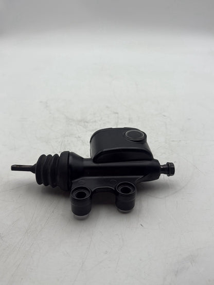2007 - 2012 Harley-Davidson Touring Electra Glide Classic Rear Brake Master Cylinder Reservoir 41763-08