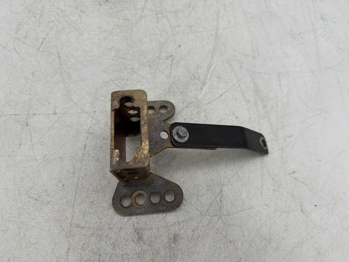2011 Harley Electra Glide Touring Ultra OEM Driver Rider Backrest Bracket Mount 52589-09A