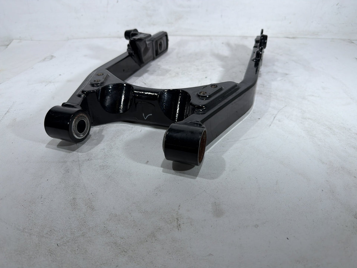 2012 Harley Dyna Fat Bob FXDF 103 OEM Rear Fork Swingarm Swing Arm