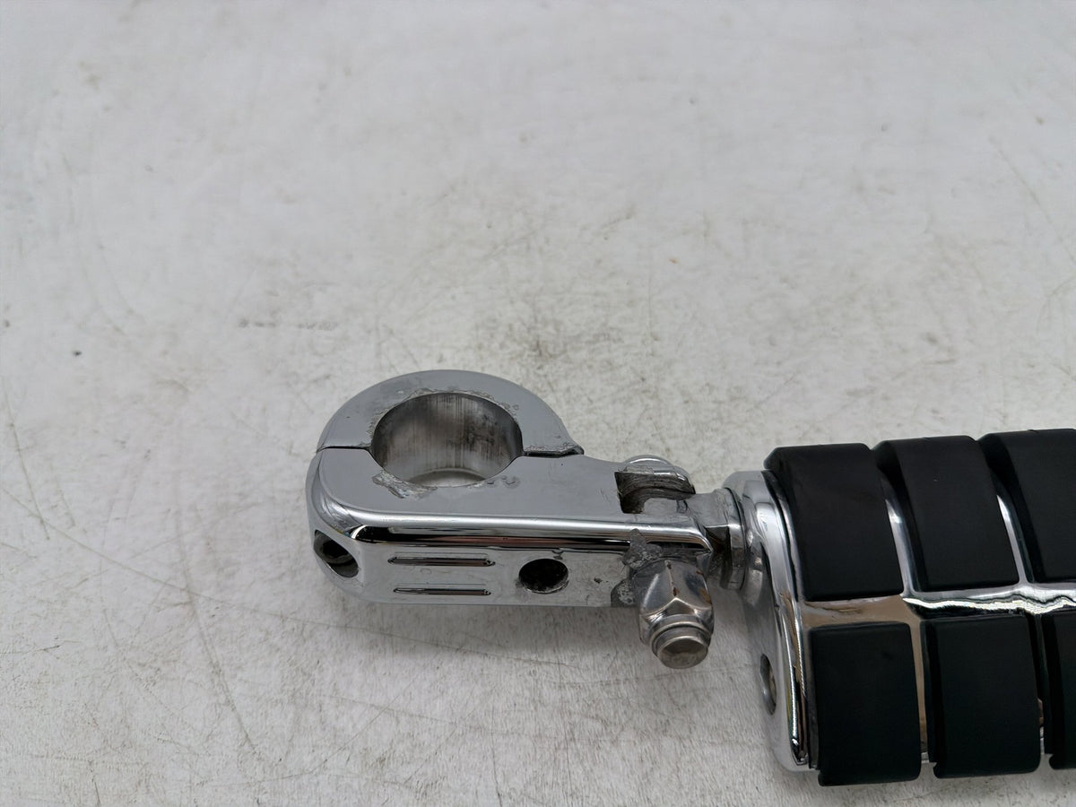 2012 Harley Street Glide Touring FLHX OEM Front Right Left Highway Foot Pegs
