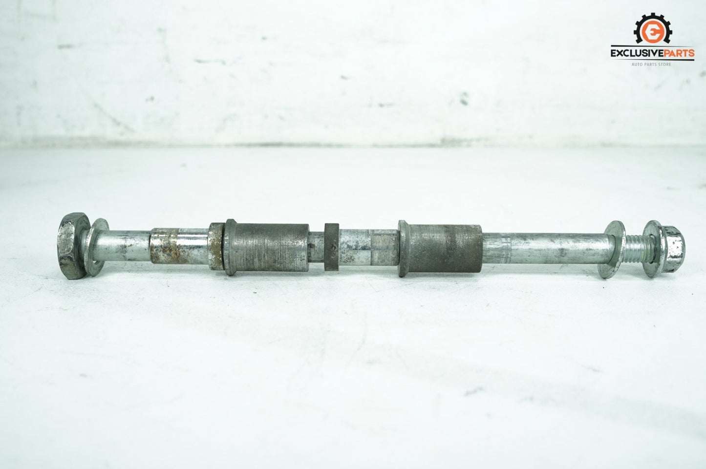 2000 - 2006 Harley-Davidson Softail Heritage Classic Rear Fork Swingarm Pivot Bolt Shaft 47610-00