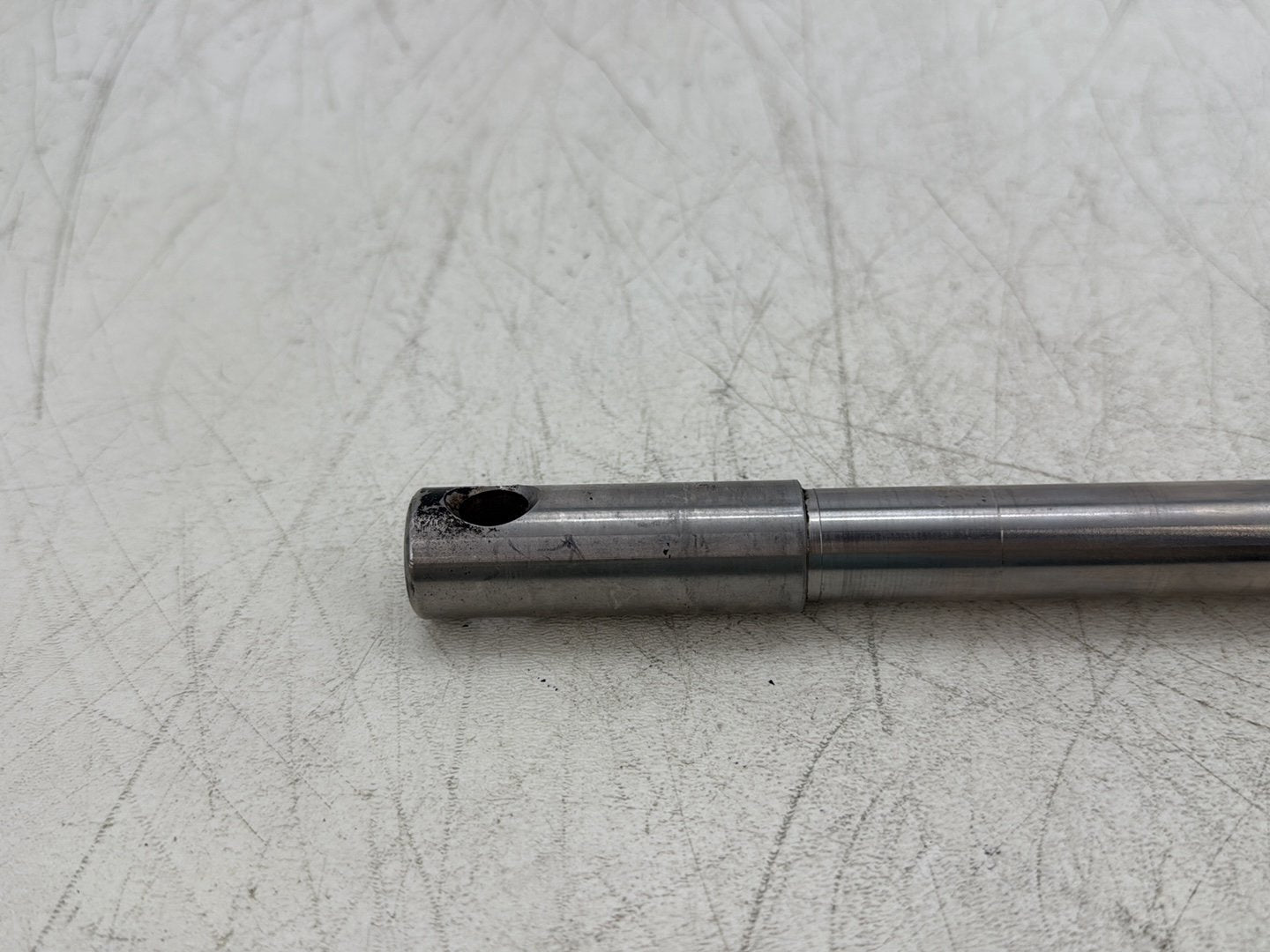 2004 Harley Sportster XL883C 883 Custom OEM Front Wheel Axle Bolt Shaft