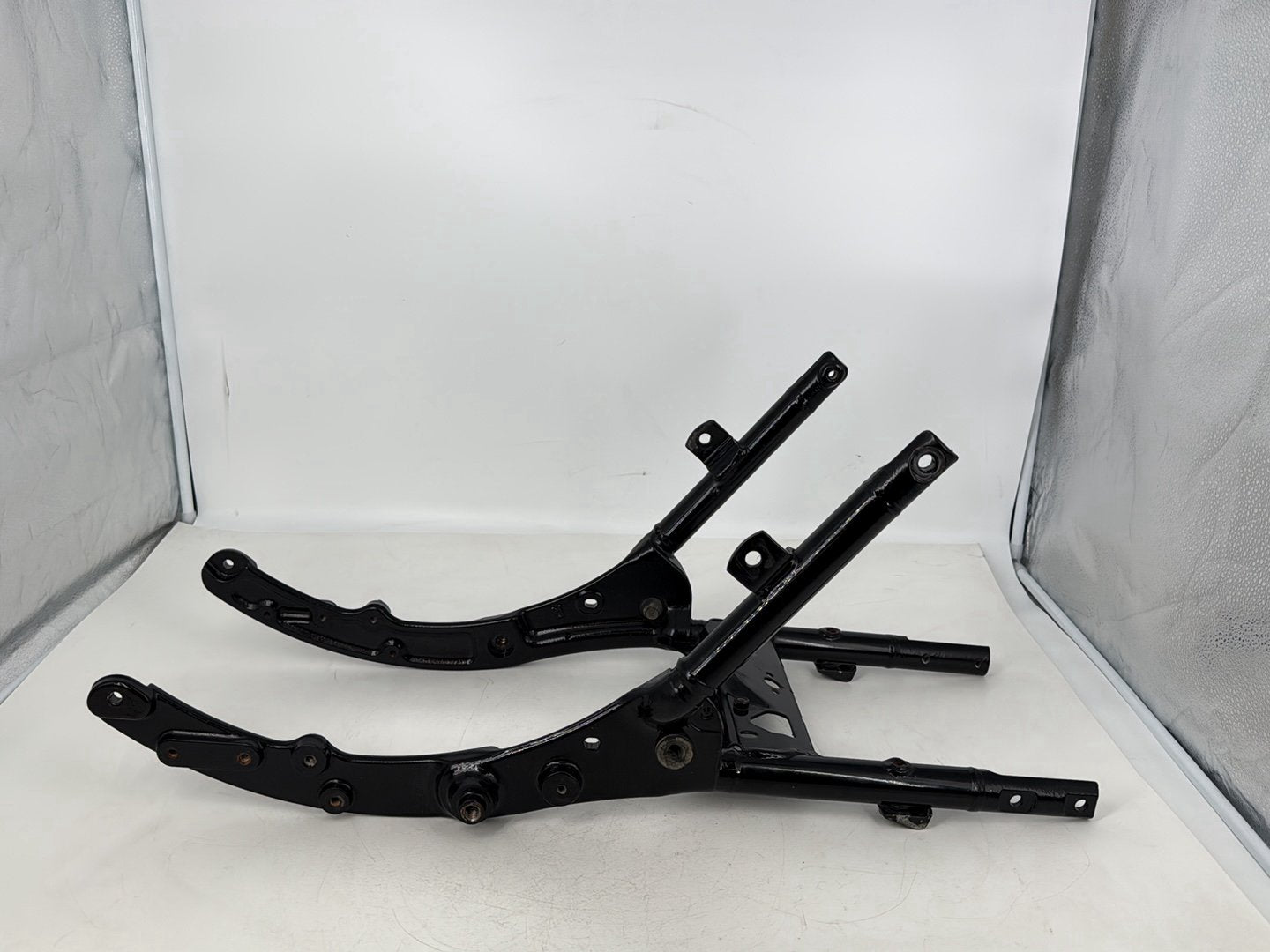 2008 - 2016 Harley-Davidson Touring Street Glide Rear Sub Frame Subframe Tail Rail 48079-09BHP