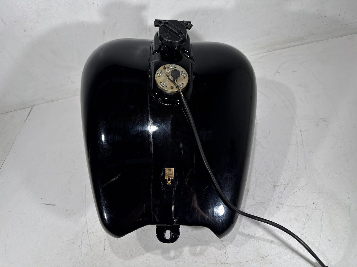 02 Harley Electra Glide Touring Fuel Gas Tank Gasoline Reservoir & Pump Sending