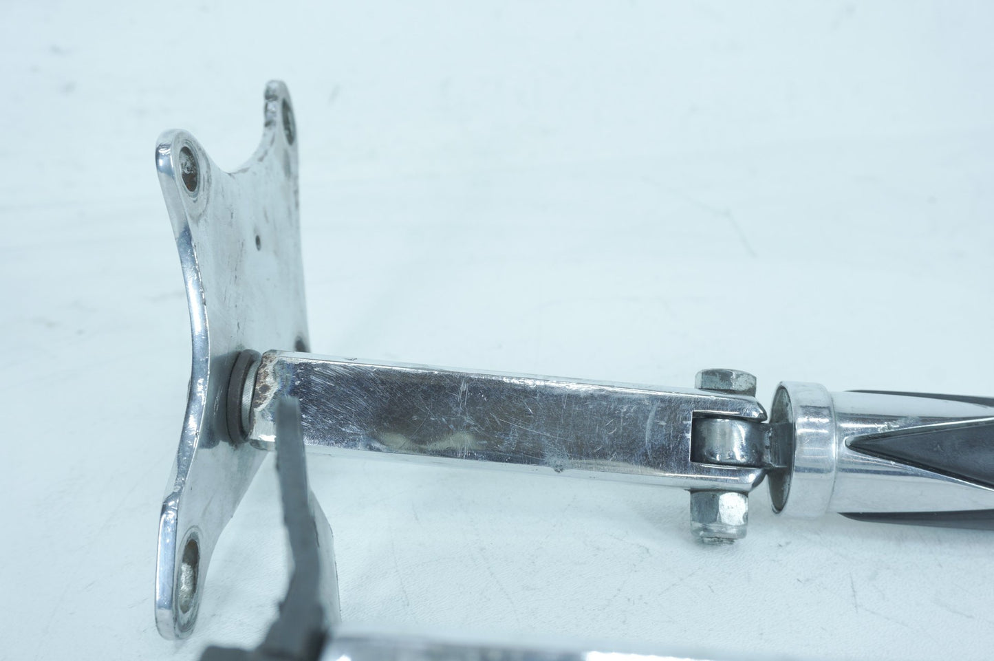 1984 - 1990 Harley-Davidson Sportster Limited Liberty Passenger Left & Right Foot Pegs 33048-72