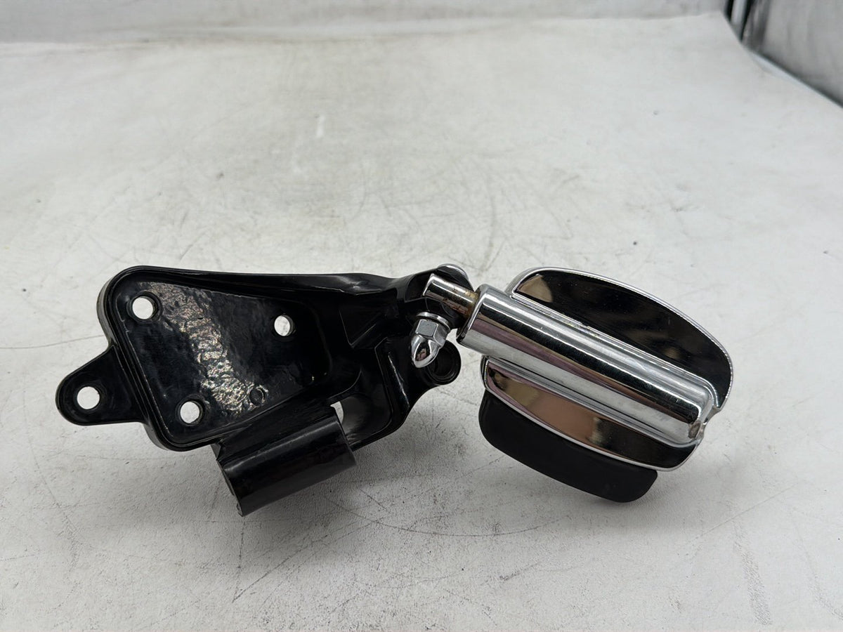 2003 Harley Softail Deuce FXSTD OEM Left Foot Rest Support Bracket Peg